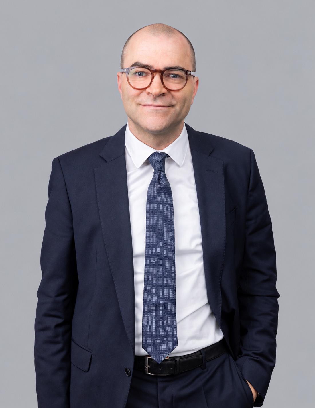 Christoph Reschreiter, Management, cube dx
